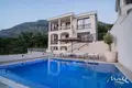 4-Schlafzimmer-Villa 650 m² Budva, Montenegro