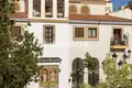 Mieszkanie 4 pokoi 118 m² Dos Hermanas, Hiszpania