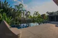 Villa de 7 dormitorios 800 m² Sakhu, Tailandia