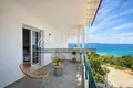 Hotel 730 m² in Nea Roda, Greece