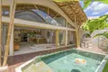 Villa de tres dormitorios 120 m² Kerobokan, Indonesia