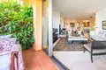 Mieszkanie 2 pokoi 157 m² Marbella, Hiszpania