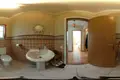 Villa de tres dormitorios 300 m² Loule, Portugal