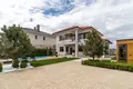 5 room house 200 m² Lymanka, Ukraine