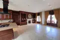 Haus 7 Schlafzimmer 1 410 m² in Latsia, Zypern