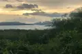 Atterrir  Ban Nam Chuet, Thaïlande