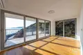 Квартира 3 спальни 160 м² Будва, Черногория