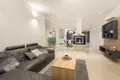 villa de 5 dormitorios 325 m² Grad Trogir, Croacia