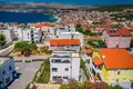 Дом 3 спальни 180 м² Трогир, Хорватия