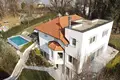 Haus 5 Schlafzimmer 310 m² Stadt Zagreb, Kroatien