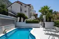 6 bedroom villa 324 m² Dobrota, Montenegro
