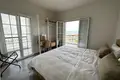 Hôtel 530 m² à Nea Roda, Grèce
