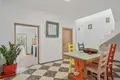 Haus 6 Schlafzimmer 240 m² Dos Hermanas, Spanien