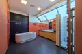 Haus 5 zimmer 422 m² Riga, Lettland