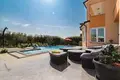 Вилла 5 спален 460 м² Город Пула, Хорватия