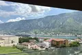 Appartements à plusieurs niveaux 4 chambres 121 m² Dobrota, Monténégro