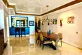 Wohnung 3 Schlafzimmer 431 m² Marbella, Spanien