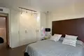 4 bedroom house 270 m² Dos Hermanas, Spain