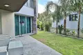 Maison 4 chambres 249 m² Lakatameia, Chypre