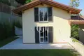Szeregowiec 7 pokojów 140 m² San Siro, Włochy