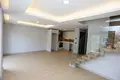Dúplex 4 habitaciones 120 m² en Muratpasa, Turquía
