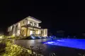Вилла 7 комнат 1 280 м² в Пефкохори, Греция