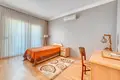 Квартира 4 спальни 200 м², Турция
