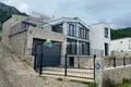 3 bedroom house 257 m² Sutomore, Montenegro