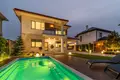 5 room house 200 m² Lymanka, Ukraine
