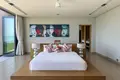 4-Schlafzimmer-Villa 900 m² Thep Krasatti, Thailand