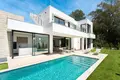 5 bedroom house 308 m² Estepona, Spain