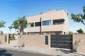 Villa de tres dormitorios 135 m² Pilar de la Horadada, Španjolska