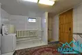 Cottage 381 m² Valiarjanava, Belarus