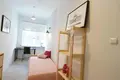 Kawalerka 6 pokojów 75 m² Koluszki, Polska