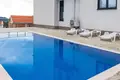 2 bedroom apartment 55 m² Boreti, Montenegro