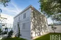 Вилла 8 комнат 360 м² в Тиране, Албания