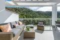 Mieszkanie 2 pokoi 89 m² Benahavis, Hiszpania