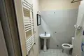 Pomieszczenie biurowe 3 pokoi 110 m² w Tbilisi, Gruzja