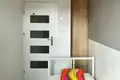 Mieszkanie 7 pokojów 74 m² Warszawa, Polska