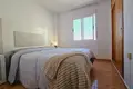 Mieszkanie 2 pokoi 55 m² Torrevieja, Hiszpania