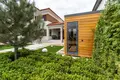 Haus 5 zimmer 200 m² Lymanka, Ukraine