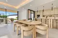 5 bedroom house 497 m² Dos Hermanas, Spain