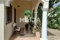 Дом 4 комнаты 134 м² Sukuta, Гамбия