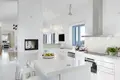 villa de 5 dormitorios 682 m² Benahavis, Španjolska