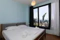 Apartamento vacacional de lujo en alquiler diario junto a la playa y con piscina en Radhima Vlora, Albania