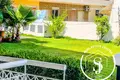 5 bedroom apartment  Pefkochori, Greece