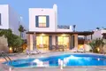 Villa de tres dormitorios 278 m² Chloraka, Chipre