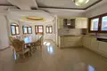 Вилла 4 спальни 840 м² Koinoteta Parekklesias, Кипр