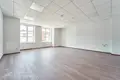 Oficina 50 habitaciones 1 710 m² en Minsk, Belarús