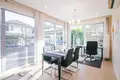 Mieszkanie 3 pokoi 252 m² Kathu, Tajlandia